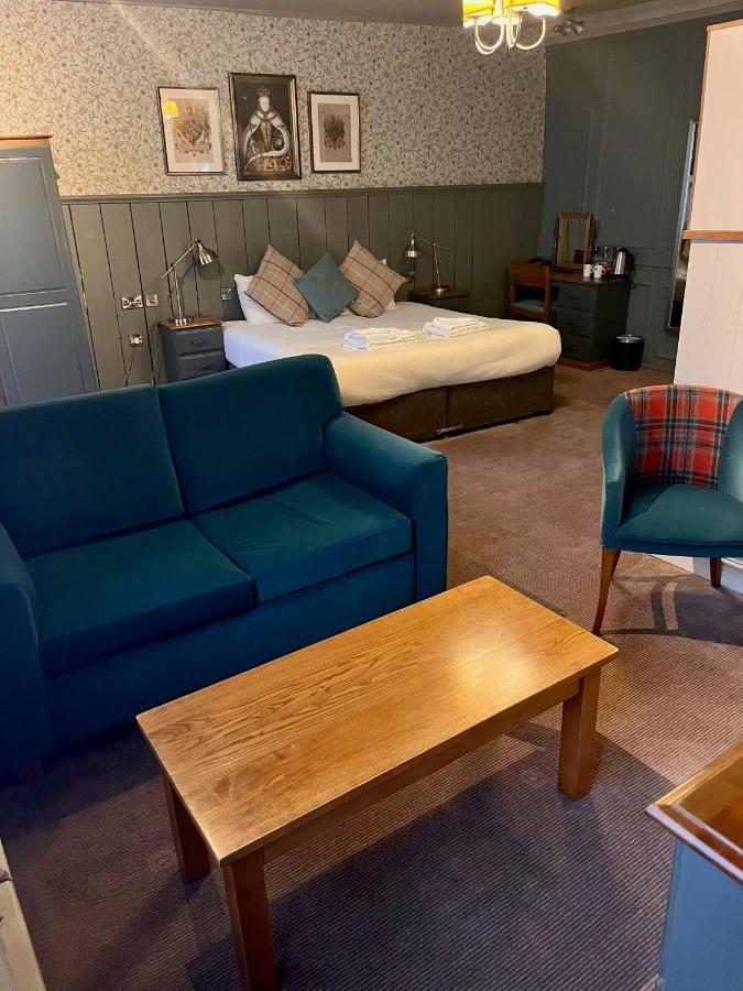The Ostrich Inn Colnbrook London Heathrow Σλόουθ Εξωτερικό φωτογραφία
