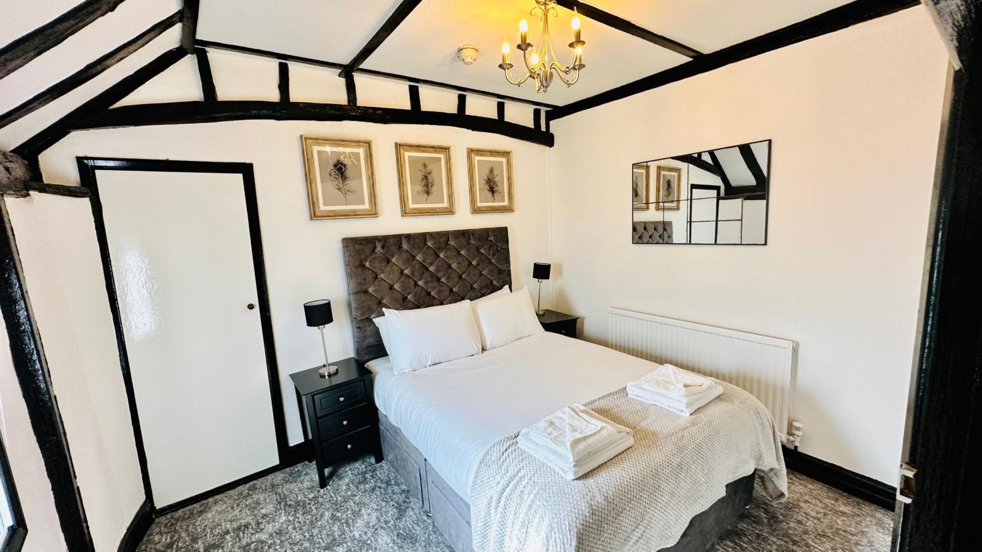 The Ostrich Inn Colnbrook London Heathrow Σλόουθ Εξωτερικό φωτογραφία