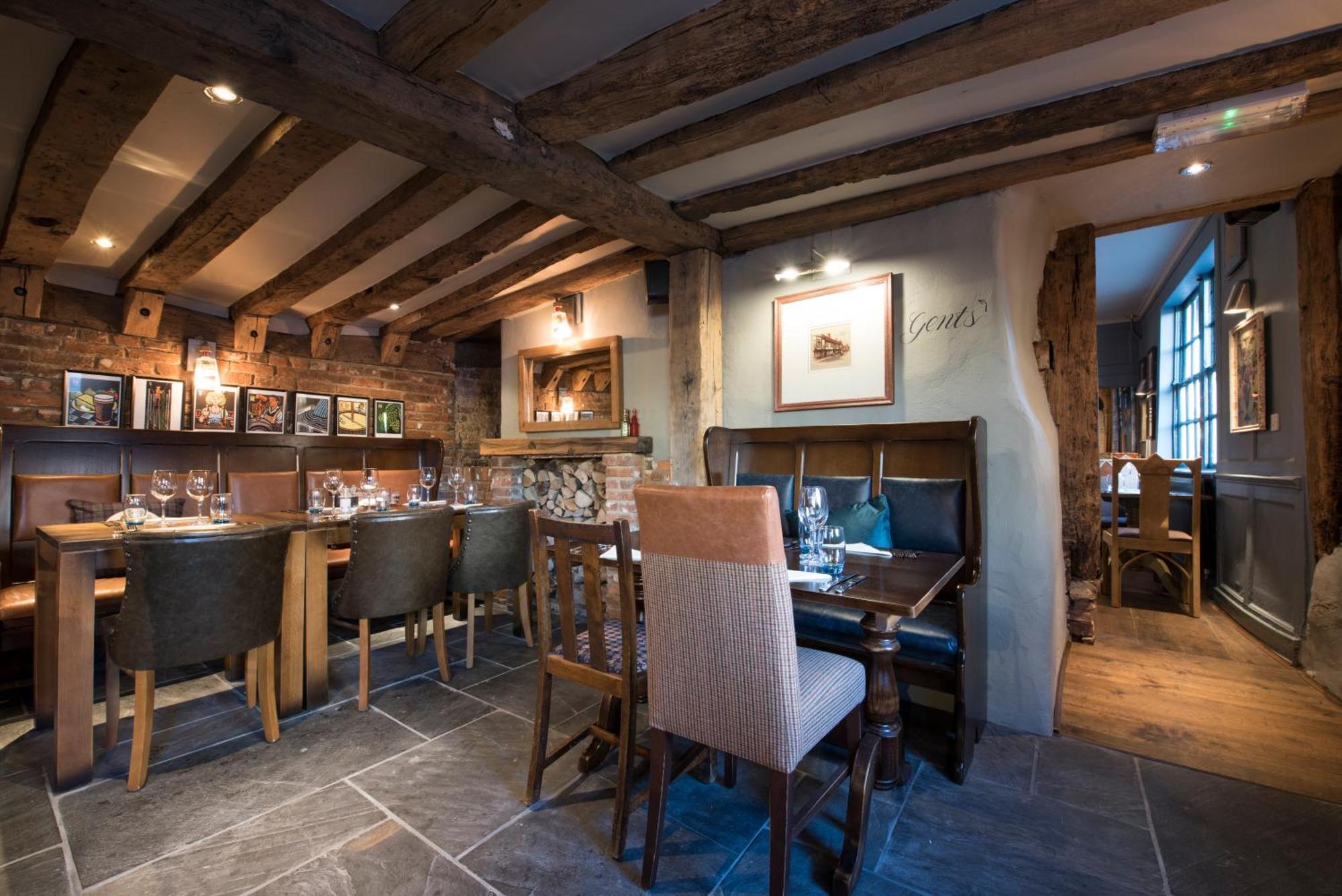 The Ostrich Inn Colnbrook London Heathrow Σλόουθ Εξωτερικό φωτογραφία