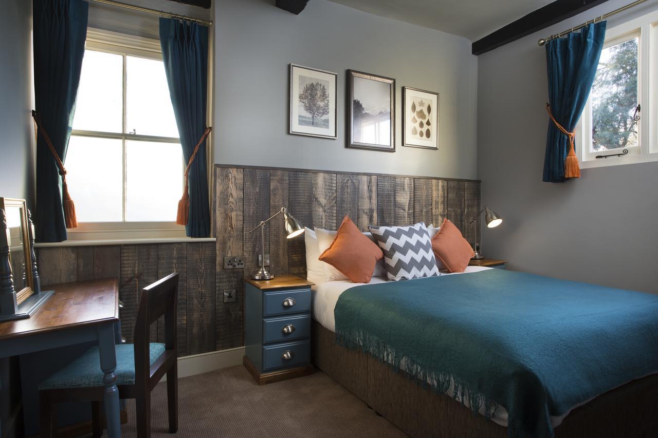 The Ostrich Inn Colnbrook London Heathrow Σλόουθ Εξωτερικό φωτογραφία